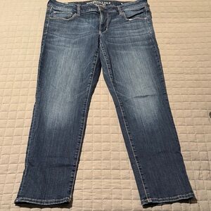 American Eagle Super Stretch Skinny Jeans Medium Wash 14 Short